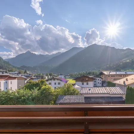 Appartement Alan In Close To Bus - Amazing View - Location Kaprun